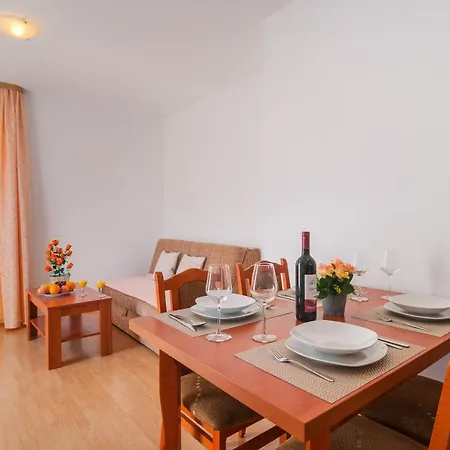 Island Beat Apartman Supetar