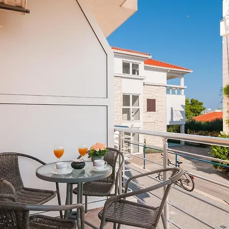 Apartament Island Beat *