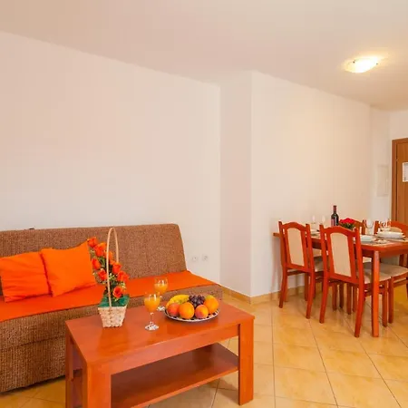 Island Beat Apartament Supetar