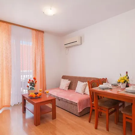 Island Beat Apartament Supetar