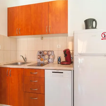 Island Beat Apartament Supetar