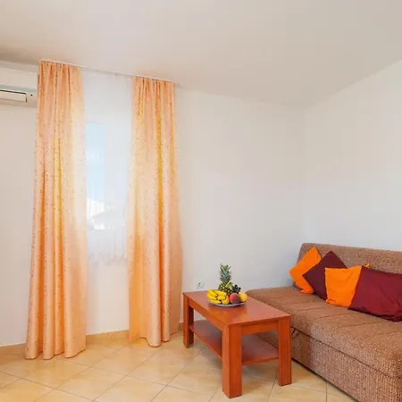 Apartment Island Beat Supetar