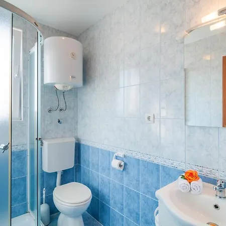 Island Beat Apartment *